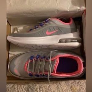Girls Nikes size 2